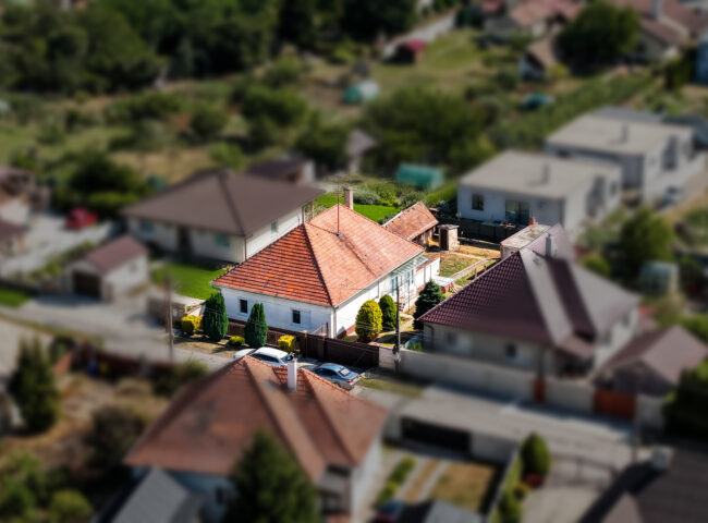 NA PREDAJ – 4-izbový rodinný dom s tichom vidieka a na skok do mesta – Horná Kráľová